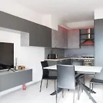 Terrazza In Centro Valsassina 아파트 *